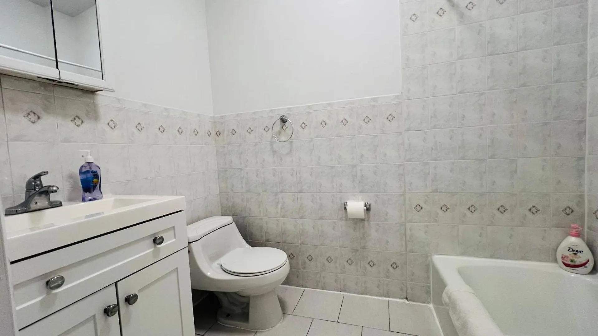 뉴욕 2Bd-2Ba Theater District 아파트 미국